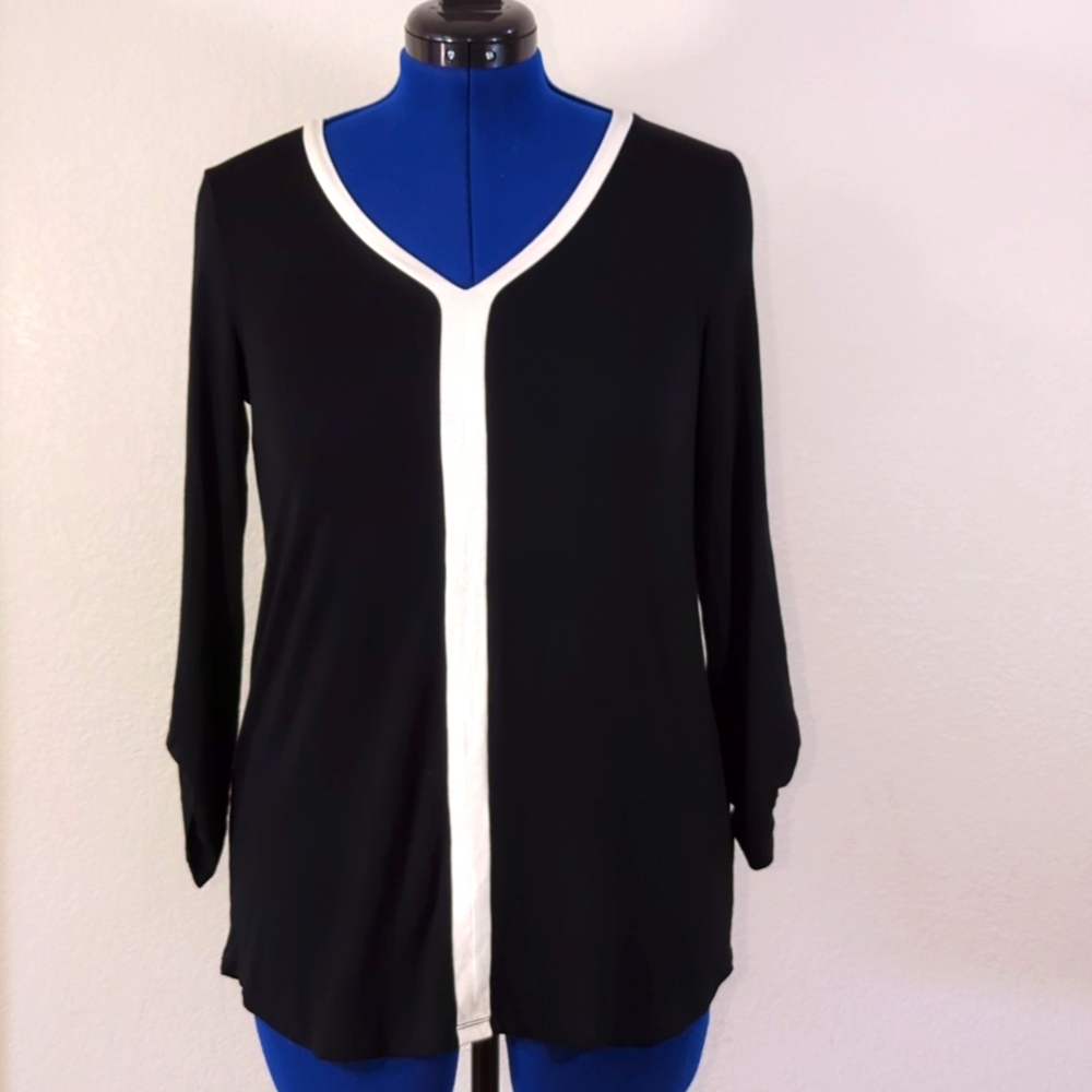 Cable & Gauge 3/4 sleeve top M EUC